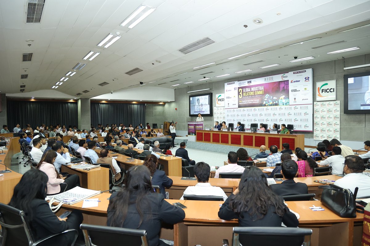 Inaugurated the 3rd Global Industrial Relations Summit, a timely dialogue on “Shaping the Future of Work".

Spoke about fostering a strong tripartite culture, where Government, employers &amp; workers co-create solutions for a just, inclusive &amp; future-ready workforce. 

Under PM Shri