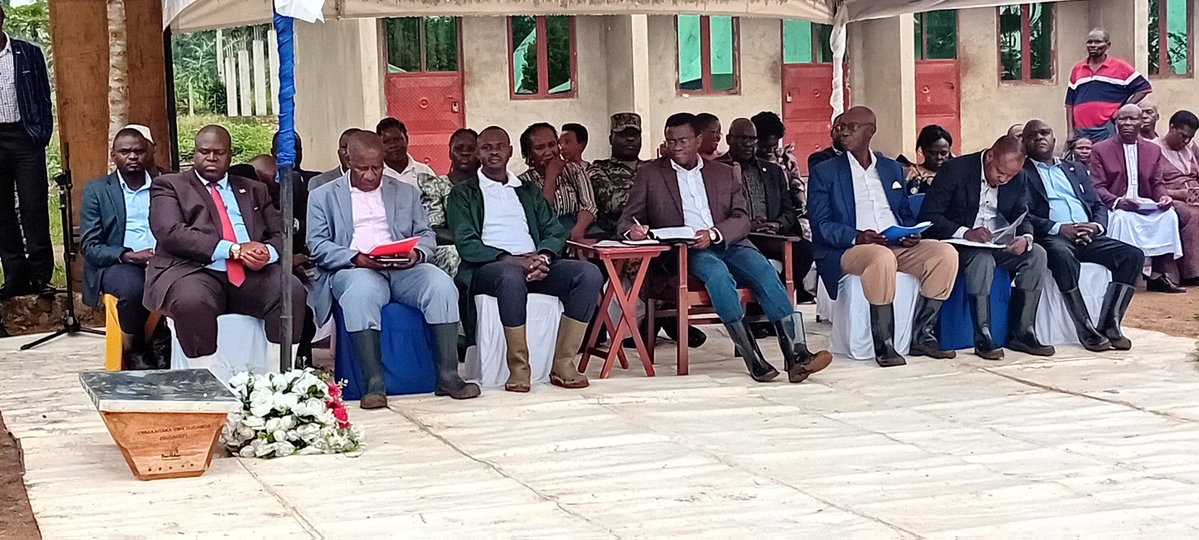 Mayorwalusimbi's tweet image. Today we have welcomed the Katikkiro of @BugandaKingdom_ Owek @cpmayiga in Nakifuma-Naggalama Town Council @Essaza_Kyaggwe. He is set to visit model coffee farmers in Nakifuma County.