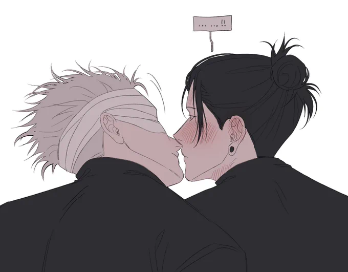 Image from 옷상 (@ott_goge)