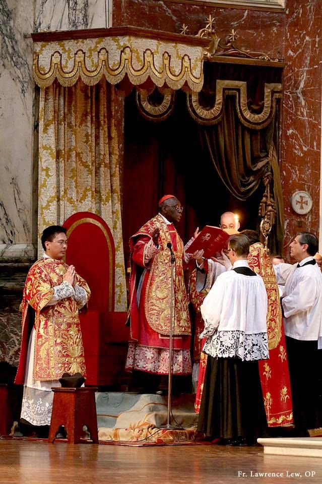 infoscathos's tweet image. Le Cardinal Sarah est l'envoyé spécial du Très Saint-Père à Sainte-Anne d'Auray pour les célébrations des 400 ans des apparitions. La Bretagne souhaite la bienvenue au Cardinal Sarah 🙏 #SainteAnne
@Card_R_Sarah @Diocese56
