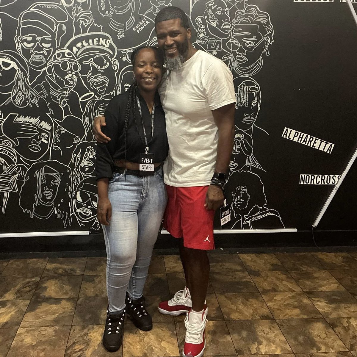 bigterra's tweet image. Salute to @beezy_aye for the event @BoilerRoomATL vs Lions den was fun I liked the atmosphere and the concept once it was broken down. Hope they do more of them and keep me involved.