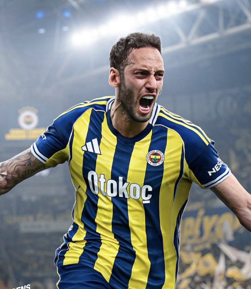 YAZ YAZDIR DURMA! HAKAN’A DELİ GİBİ BASKI YAPIYORLAR! 

DÜZENE BAŞ KALDIRMAMIZ LAZIM ARTIK YETER! #SeninleyizHakan