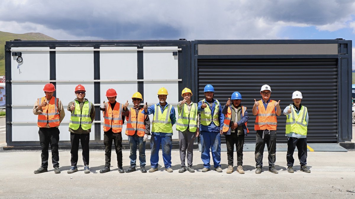 WilliamLiNIO's tweet image. Excited to share that today we deployed our 1,001st expressway battery swap station at 4,500m elevation, making it the highest one globally yet! Located in Gongbo'Gyamda County (the key pass between Nyingchi and Lhasa), this station will be live soon.
Gongbo'Gyamda is rich in…