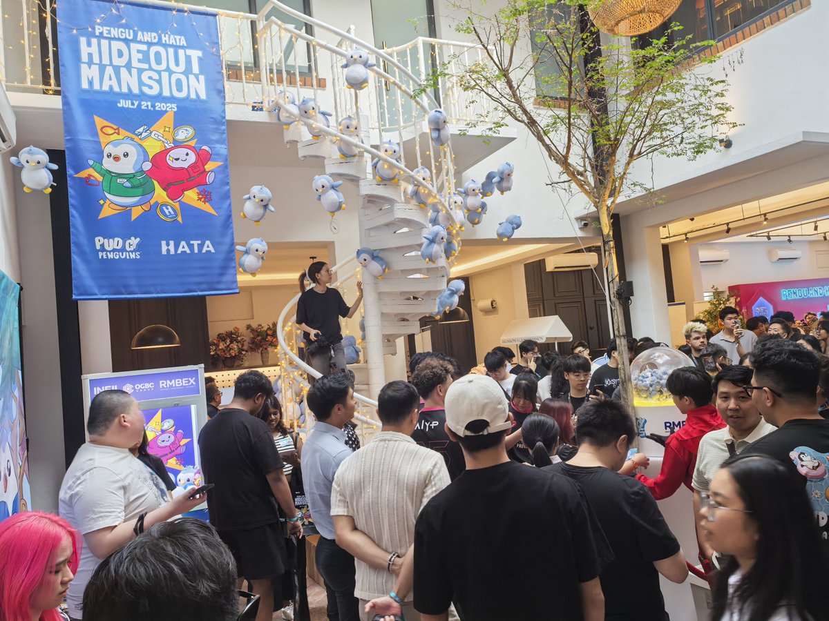 Dmeister00's tweet image. Working, meetings and networking is so difficult during conferences. Whoever can balance all of this is a superstar.
Regardless I always attend the @pudgypenguins events no matter what! Thumbs up to @pudgymalaysia for another smashing event! Vibes were incredible as usual!!