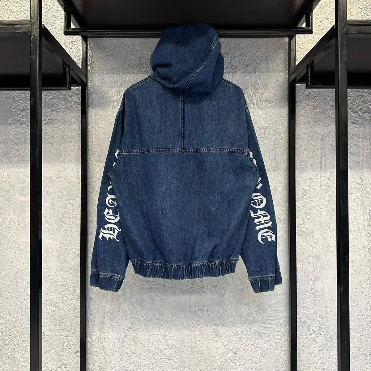 plugcorrect's tweet image. CHROME HEARTS HALFZIP HOODED JACKET
Size: M-XL 
Price: N90,000