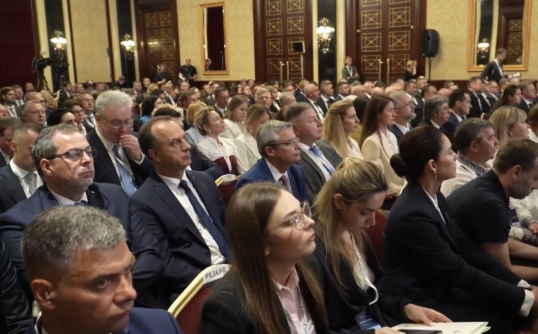 AndriiYurash's tweet image. Meeting of amb-s withLeadership ofMinister ofForeignAffairs of🇺🇦@andrii_sybiha &Participation ofPres.Volodymyr @ZelenskyyUa isn’t justFormal summit,butTruly important event that givesSense ofCorporate unity,without whichCoordinated work&achievement ofAmbitious goals areImpossible