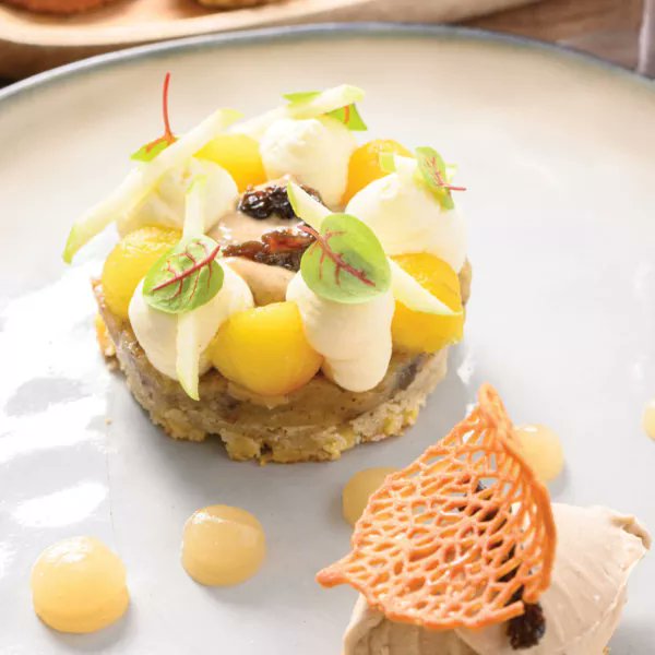 Gâteau aux pommes

#different_recipes #frenchfood #food #foodporn #instafood #foodie #france #foodstagram #yummy #paris #foodphotography #foodlover #restaurant #french #delicious #homemade #recipe #recipes #recette #recettes #finedining