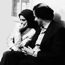 Ebne_noah's tweet image. اپلود مجدد بخاطر ریپورت:
🟤بیانیه ی بعدی روح مسعود در حمایت از میر:
برای شکست حصر میر حسین،اصلاحطلب ها زنهاشونو طلاق بدن ،من خودم قول میدم همشونو یکجا بگیرم!خواهر موسی خیابونی رو هم سر میدم تا ساعتی صیغه کنید!!!
مهدی ابریشمچی شاهده که چقدر موفق خواهیم شد!!!
پ ن:
فیلم شادی…