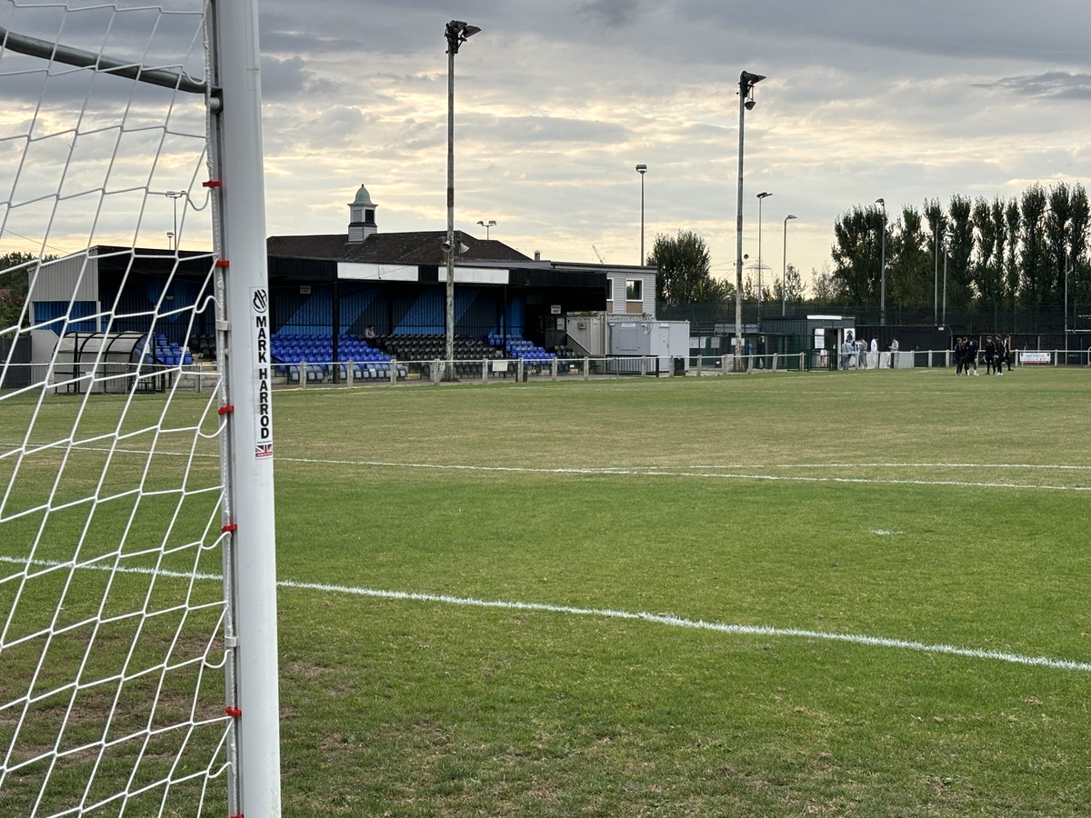 isthmian.co.uk/articles/pitch… Pitching In Isthmian Supporters Predictions: Walthamstow

Andrzej Perkins is first up, as he reviews Walthamstow's season and looks forward to an exciting campaign

#IsthmianLeague #PitchingIn #Walthamstow