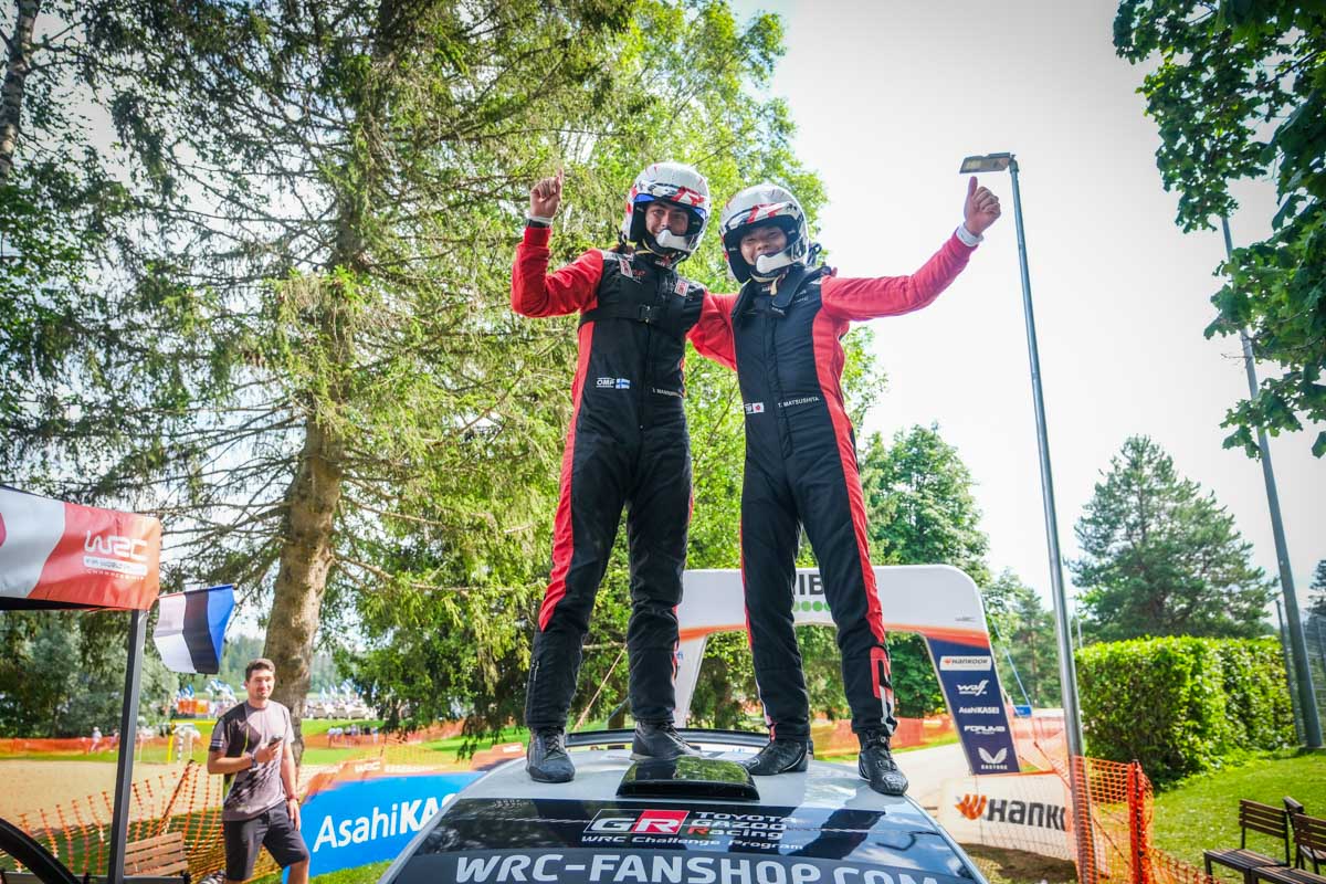 TOYOTA_GR's tweet image. #WRCチャレンジプログラム
WRC 第8戦ラリー・エストニアに、
2期生 山本雄紀と3期生 松下拓未と後藤正太郎が出場🇪🇪
山本はWRC2クラスに #GRYarisRally2 で参戦。強豪ドライバーが多く出場し、最後まで僅差の戦いが続いたWRC2クラスで、ベストリザルトとなる7位フィニッシュ🚗💨…