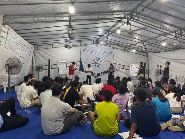 BdaGovernment's tweet image. The Ministry of Youth, Social Development and Seniors congratulates Cohort 20 of the Mirrors Programme on their successful participation in SuperCamp Singapore 2025.
25 students and 9 staff engaged in an immersive experience grounded in the Quantum Learning methodology—building…