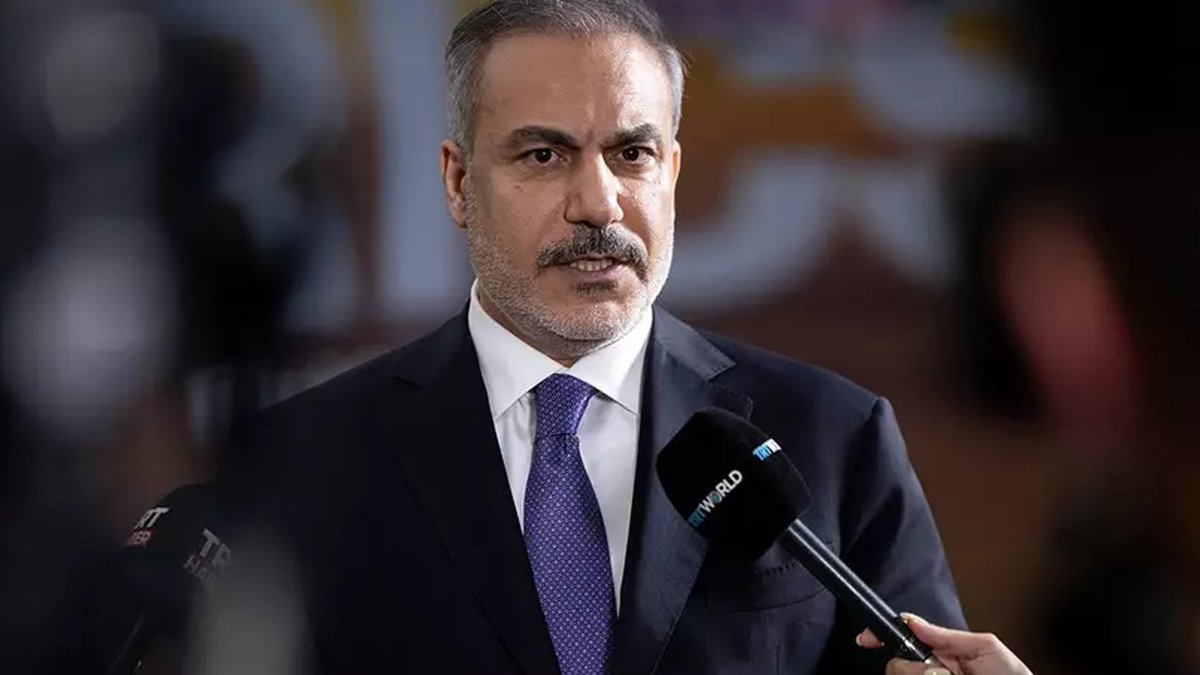 Hakan Fidan'dan Suriye resti: ‘Bunu yaparsanız müdahale ederiz’ 

gunboyugazetesi.com/hakan-fidandan…