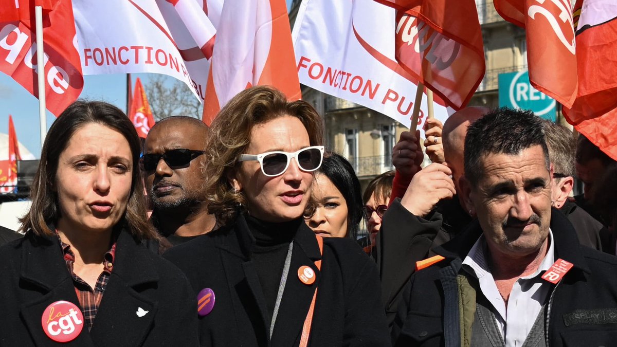 BFMTV's tweet image. "Les sacrifices pour le monde du travail, ça suffit!": huit syndicats lancent une pétition pour l'abandon des mesures budgétaires de François Bayrou
l.bfmtv.com/lu7U
