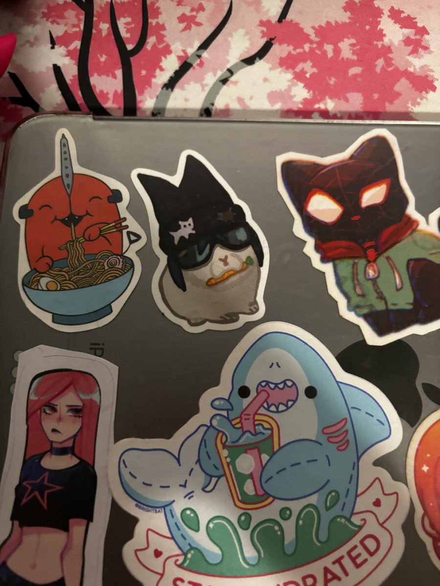 StarryDevil6's tweet image. Amaizng new Hope items from @Slashtbh !!