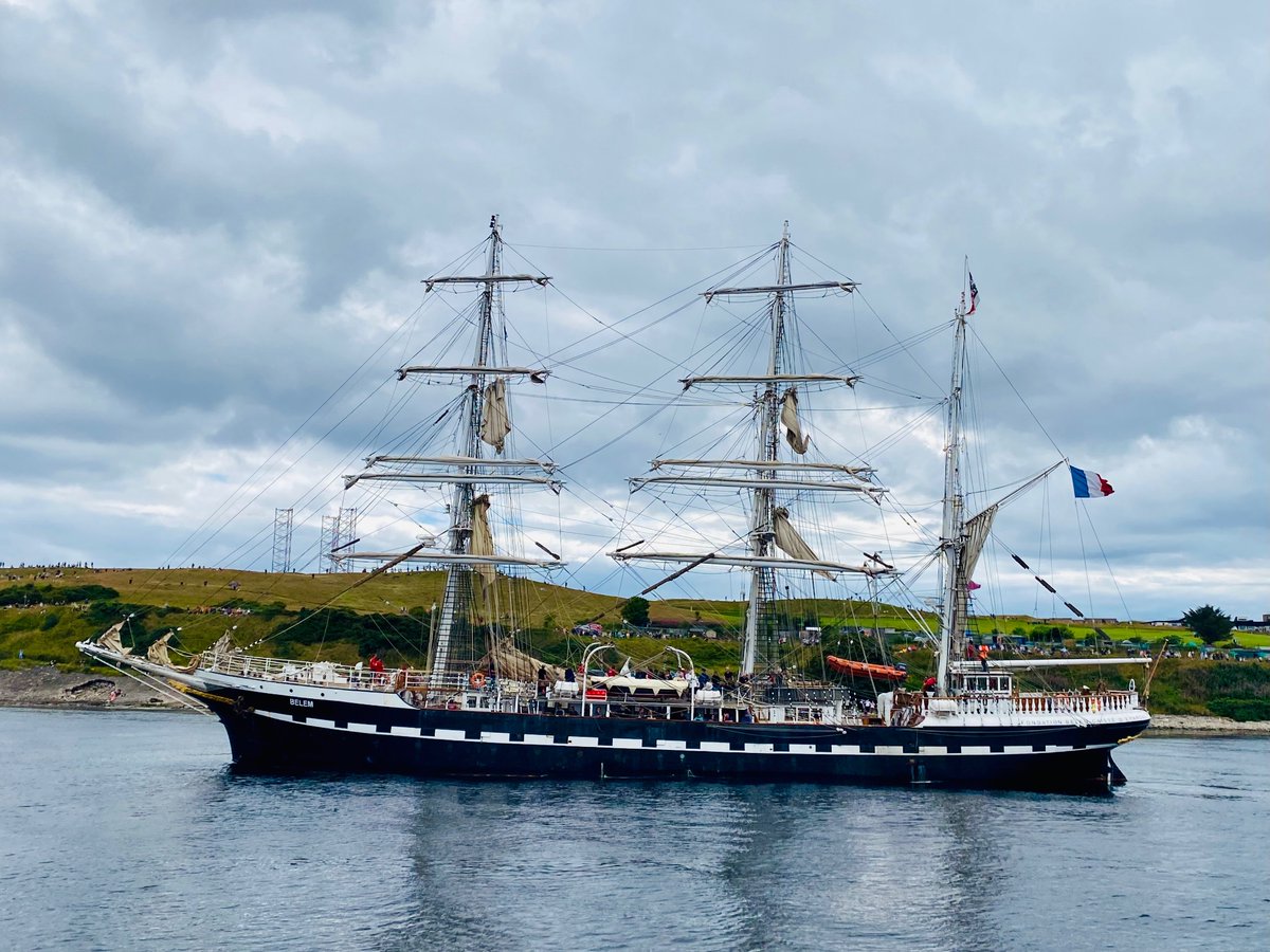 Pontyboy99's tweet image. Another crackin’ day with the tall ships.