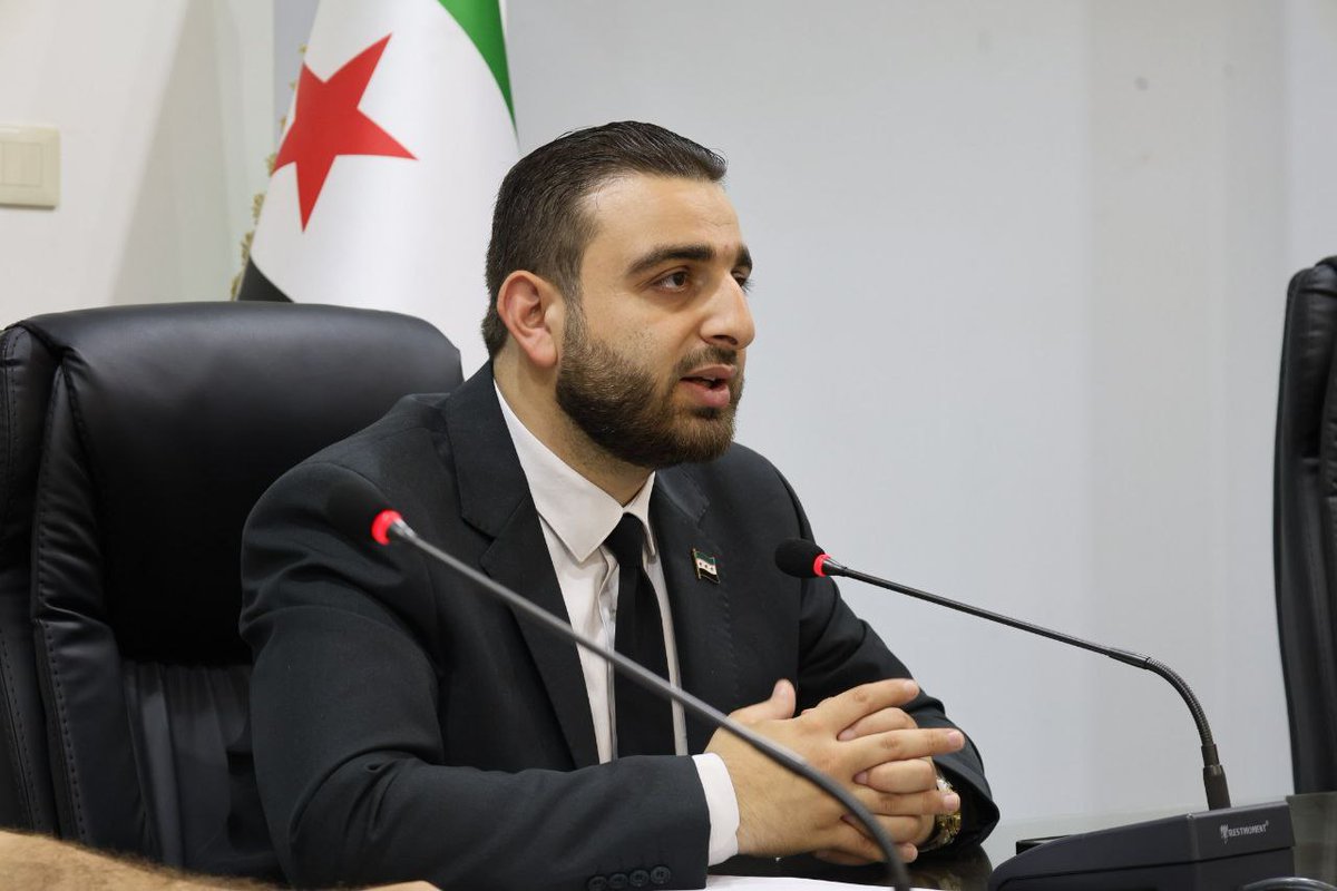 SyrMOfE's tweet image. لبحث سبل تعزيز التعاون الثنائي واستكشاف مجالات الشراكة المستقبلية في مشاريع الطاقة، عقد مدير الاتصال الحكومي الأستاذ "أحمد السليمان" اجتماعا عبر تقنية الاتصال المرئي بين ممثلين عن وزارة الطاقة السورية وممثلين عن وزارتي الطاقة والاستثمار في المملكة العربية السعودية،
#وزارة_الطاقة