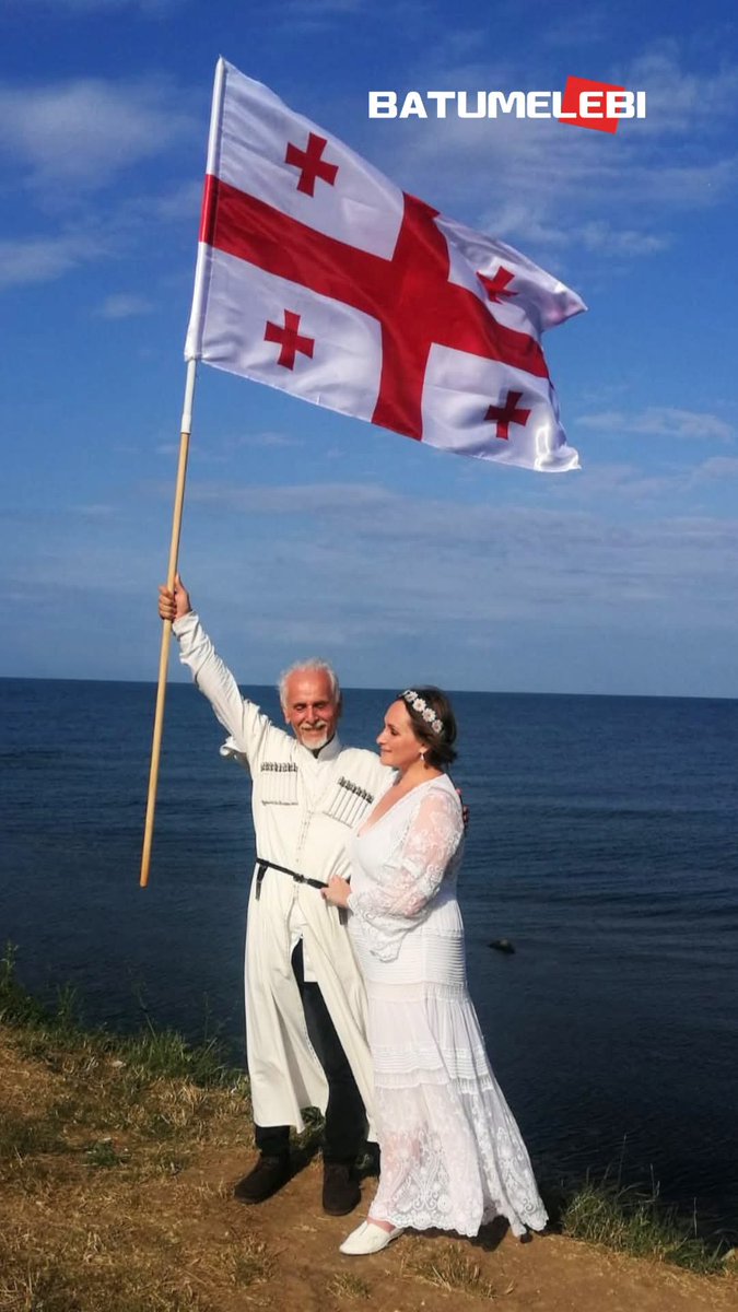 True_Georgian's tweet image. The flagbearer of the Batumi protests, Temur Katamadze and Nina Kakulia got married in Turkey❤️