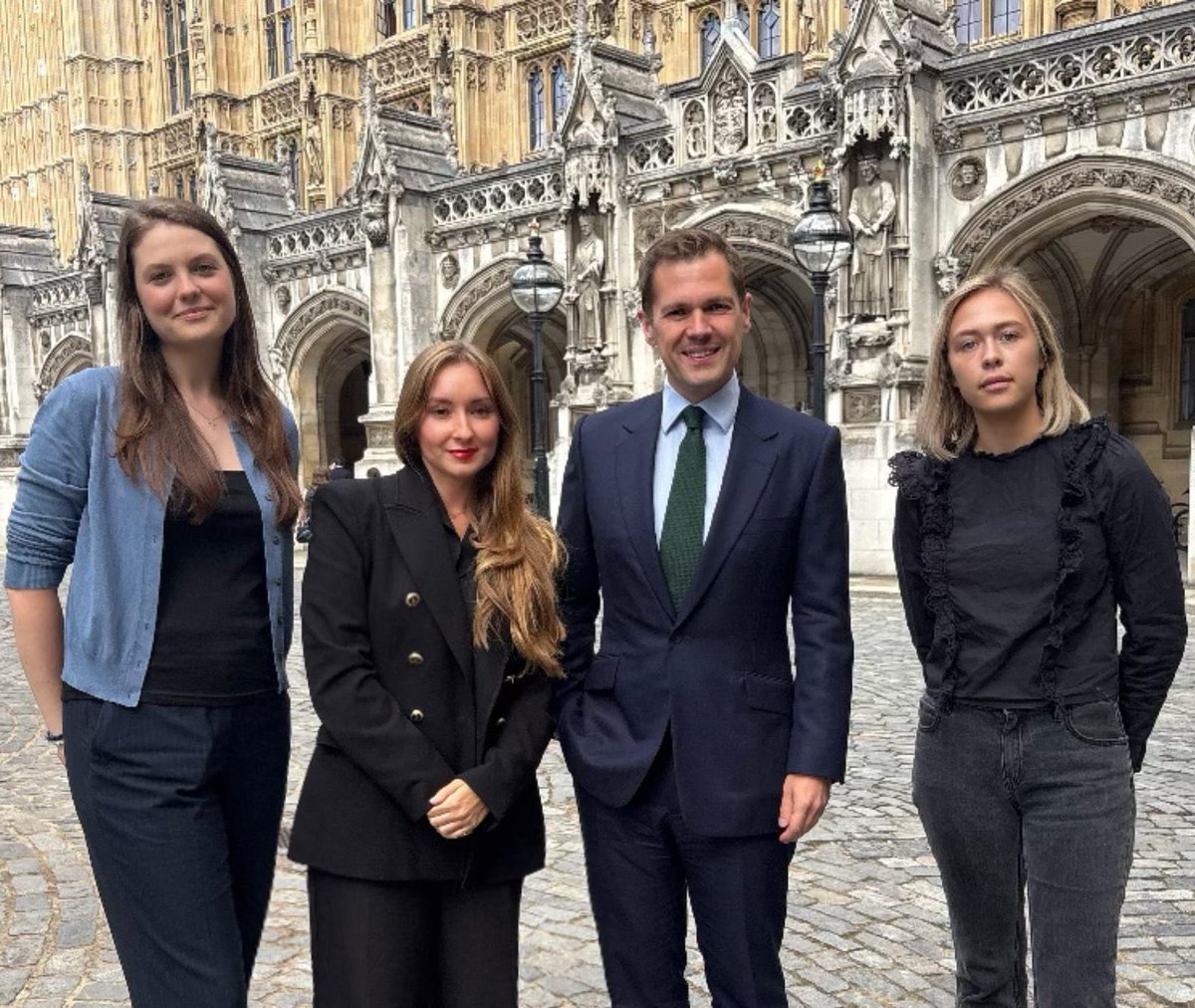 WomenSafety_UK's tweet image. Thank you to @RobertJenrick for kindly inviting us to Parliament yesterday to speak about how mass, uncontrolled immigration is making British women and girls unsafe.
We look forward to working together to campaign on stronger protections for women.
