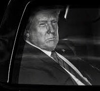 Junika2022's tweet photo. トランプが固定資産税を廃止する法案を打ち上げた
これには大賛成 https://t.co/8n5TqFZIXa