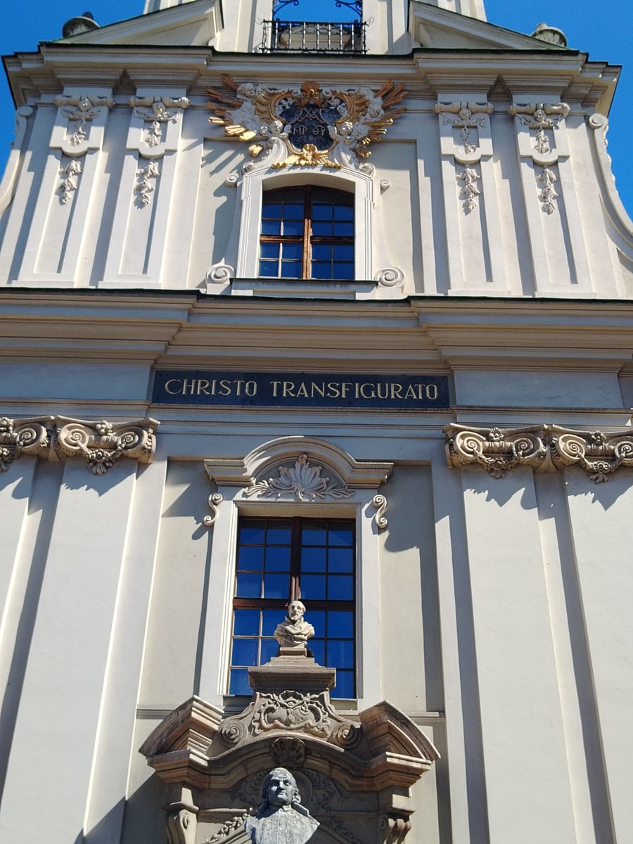 Sutton1Mr's tweet image. I'm in Krakow atm. Spent the day visiting the churches of the old town. I'm sure you will agree. They are absolutely breathtaking.