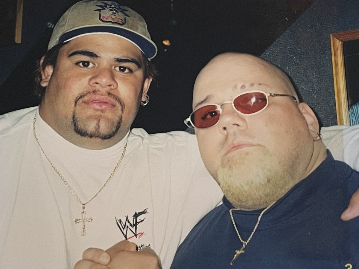 bigdaddyGOC's tweet photo. “The G.O.C.,” Big Daddy, “Rikishi”, & “Umaga”🙏🏼 #UltimateUce #Bloodline #SamoanDynasty #Brotherhood #WWERawonNetflix #WWERaw #Smackdown #SummerSlam #WrestleMania #photooftheday #picoftheday #tuesdayvibe @OfficialPWI @WWEUniverse https://t.co/Kur7DBE0ES