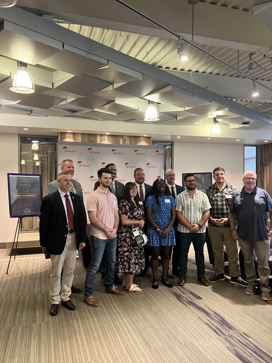 SUNYChancellor's tweet image. .@sunyjefferson is a shining example of our efforts to support student veterans. As part of the SUNY Reconnect Tour, I had the pleasure of discussing @govkathyhochul's expansion of the Veterans Tuition Awards Program & the wide range of opportunities offered by SUNY Reconnect…