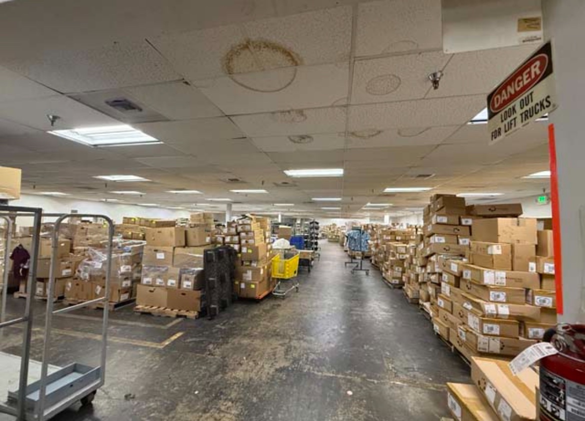 TheMoCoShow's tweet image. An Incredible Low-Risk, High-Reward Opportunity For Resellers, Wholesalers & Small Businesses Right Here In Maryland! #sponsored
Montgomery County-based CapitalOnlineAuctions.com is currently liquidating a MASSIVE retail company & warehouse, which means incredible deals on:
1…