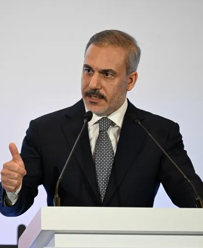 k7ybnd99's tweet image. وزير الخارجية التركي:
- سنتدخل في حال اتجهت الأطراف الانفصالية في سوريا إلى التقسيم
- الشيخ حكمت الهجري يتصرف كأنه وكيل لإسرائيل
- الشيخ الهجري أبدى موقفا يرفض أي حل من شأنه تحقيق الاستقرار والسلام
- على جميع المناطق في سوريا أن تدخل تحت سيطرة الحكومة المركزية
- قوى إقليمية…