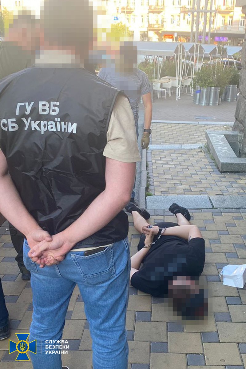 Novynarnia's tweet image. НАБУ і САП підозрюють співробітника СБУ у вимаганні 300 тисяч доларів
⬇️
novynarnia.com/2025/07/22/nab…