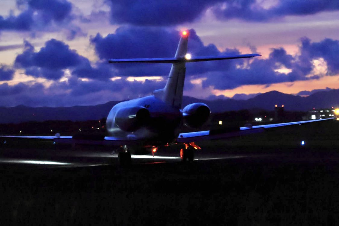 0w2pmY8c6oJ292i's tweet image. 今日のエアパークイベント夜間開館では浜松救難隊のU-125Aがサービス満点でした
#撮れるうちに撮っておけU125
#エアパーク
#浜松救難隊