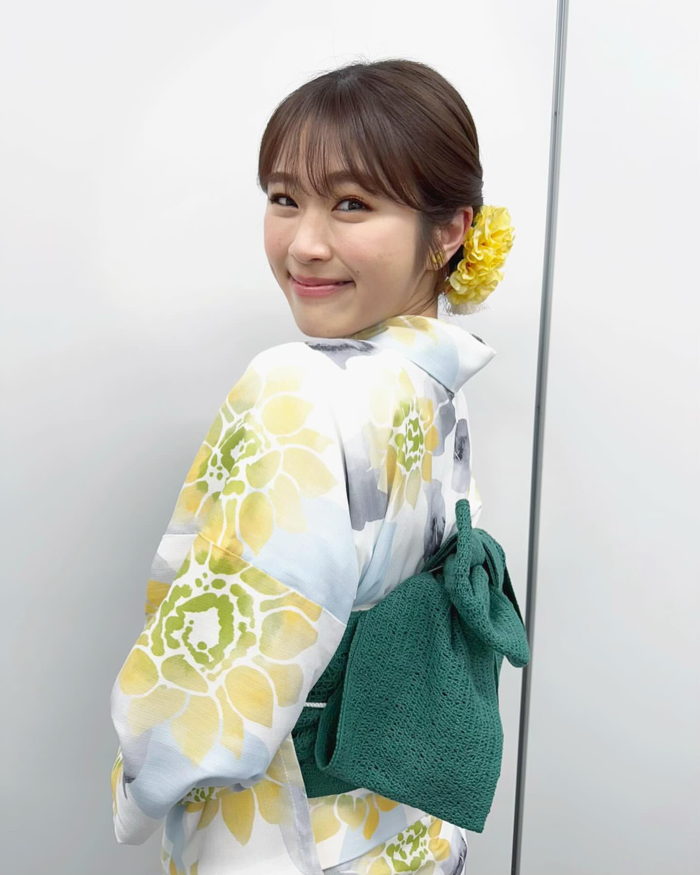 クーちゃん様　ラベンダーの髪飾り、イヤリング２点５５，５５５円は仮の価格です✨ 2.5Dカラー】 「ひぐらしのなく頃に」のみんな大好き梨花ちゃん