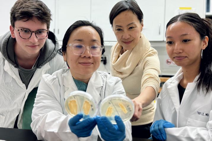 DukeMedSchool's tweet image. A deadly fungal infection, often missed or diagnosed too late, may soon be detected in hours, not weeks.
@DukeGHI researchers have developed a PCR test for talaromycosis that could save lives by enabling earlier treatment.
🔗 Read more: globalhealth.duke.edu/news/rapid-dia…