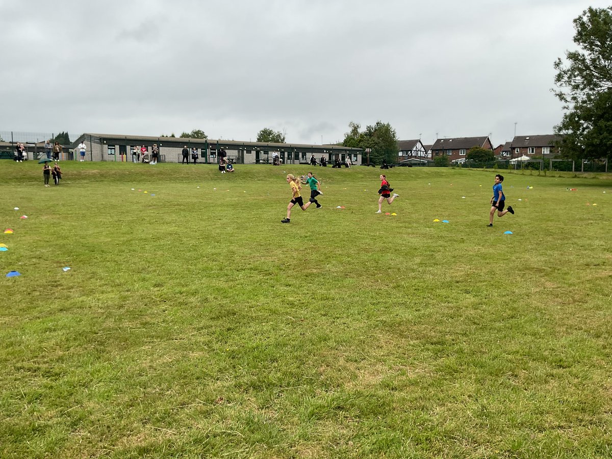 LindenRDCedar's tweet photo. Sports Day! #LindenRoadAcademyCedar #LindenLearning #LindenPE #LindenPersonalDevelopment https://t.co/eXEvRN7GB9