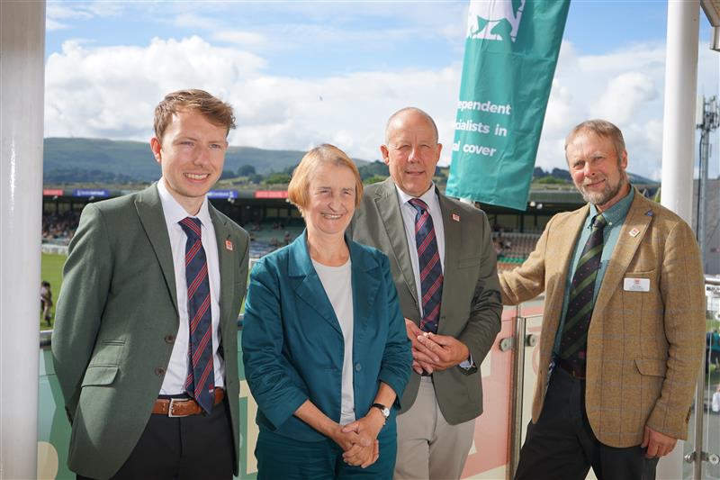 WalesOffice's tweet image. The @royalwelshshow is back for another year 🐑🚜
The world-renowned festival celebrates the best of beautiful rural Wales🐄🏴
Wales Office Minister @niagriffithmp attended to show the UK Government’s support for farmers and rural communities in Wales.