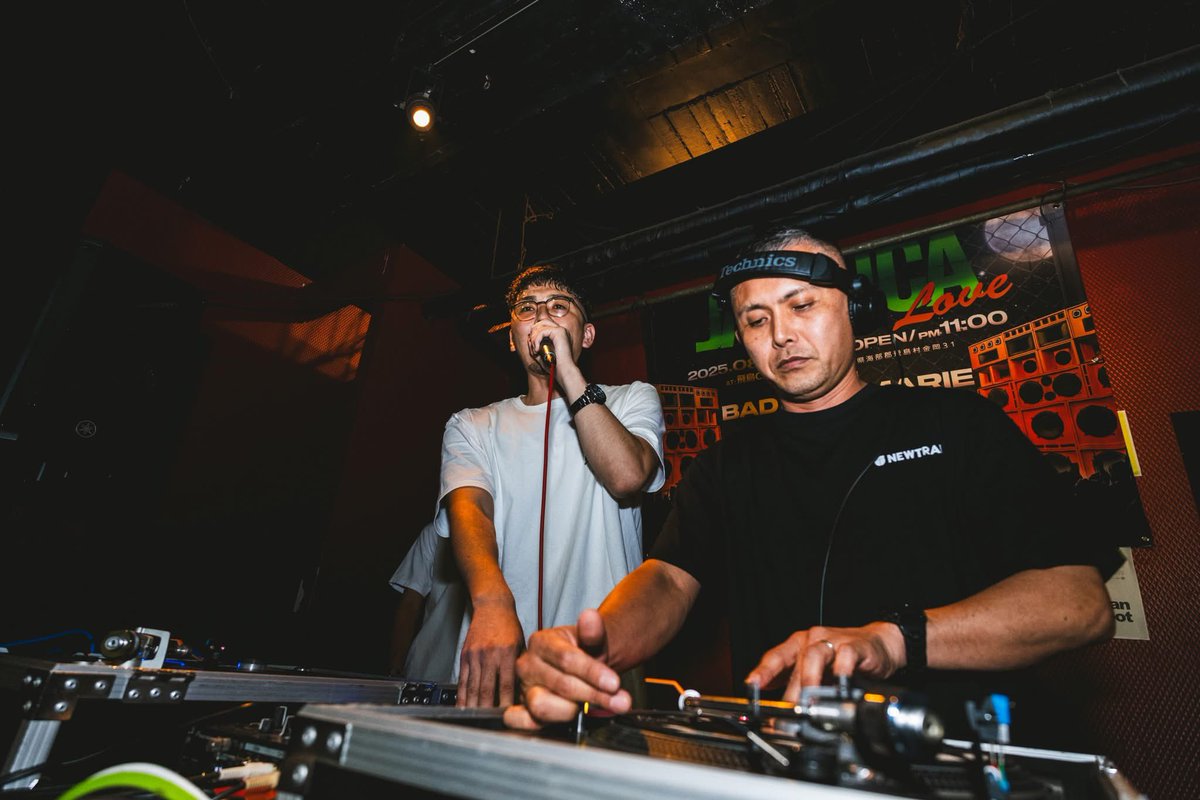 Fujiyama_Info's tweet image. GROOVIN IN ACTIONにご来場のいただいた皆様、関係者の皆様ありがとうございました!
当日の写真をFacebook『Fujiyama The Earthly Vibes』にアップしましたので是非ご覧ください🎞️
facebook.com/share/15AmAEBm…?
次回は9月20日土曜日開催🔊🔊🔊