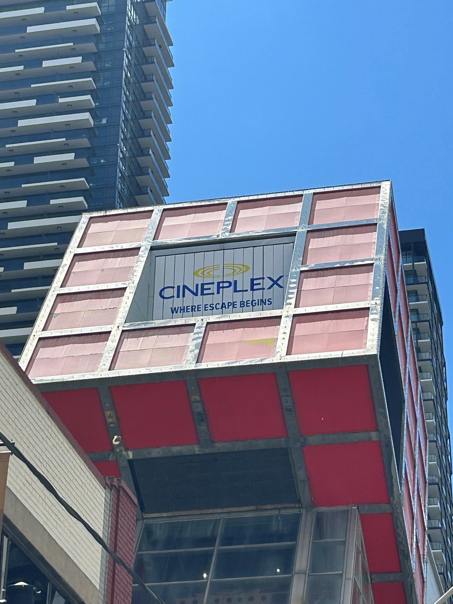 LED_SolutionsCA's tweet image. New graphics installed at Cineplex Scotiabank Theatre in downtown Toronto, a bold refresh at a high-traffic landmark. Precision, visibility, and quality from start to finish. See the transformation. #Signage #Toronto #LEDSolutions #BrandVisibility