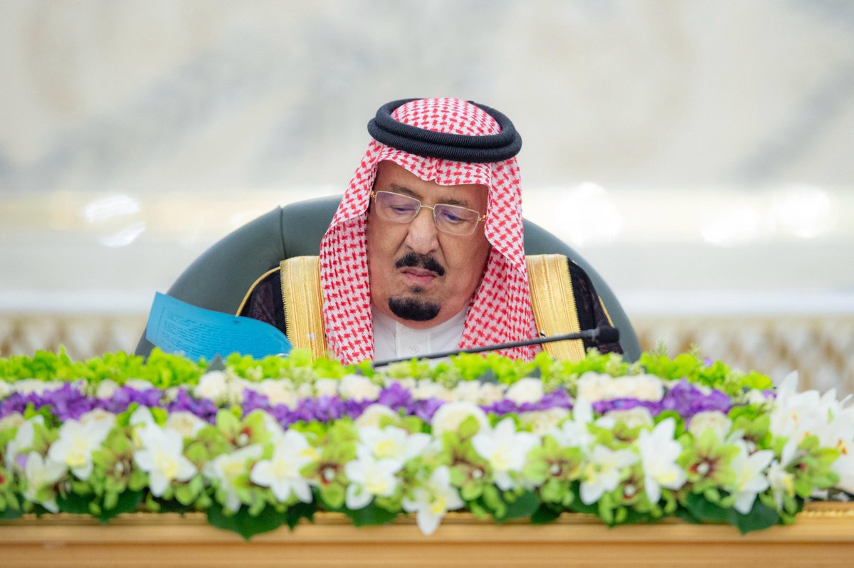 Alwada7_'s tweet image. سلمان سلمان العروبة والإســـلام
شيـخ على ظَهـر النوامـيــــس خيّال
فـارس زمـانه والدول تســــتهيـبه
العــز مسـراحه والأمجـاد مقيال
🇸🇦🇸🇦🇸🇦🇸🇦🇸🇦🇸🇦🇸🇦🇸🇦🇸🇦
#خادم_الحرمين_الشريفين || #مجلس_الوزراء