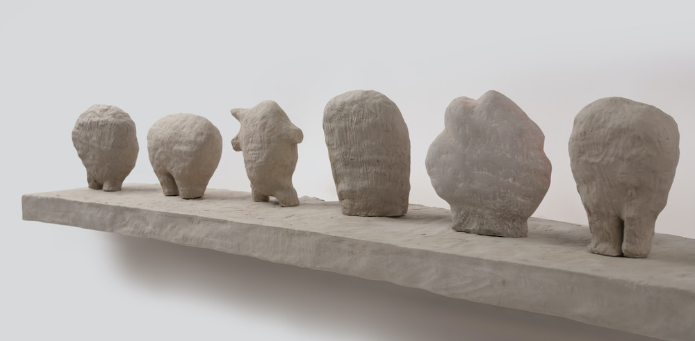 ACCArtBooks's tweet image. Explore the work of artist Daphne Wright in the exhibition 'Deep-Rooted Things' on now at the @AshmoleanMuseum until December - and find out about the accompanying book  tinyurl.com/nveeytuf
#art #artexhibition #ashmolean