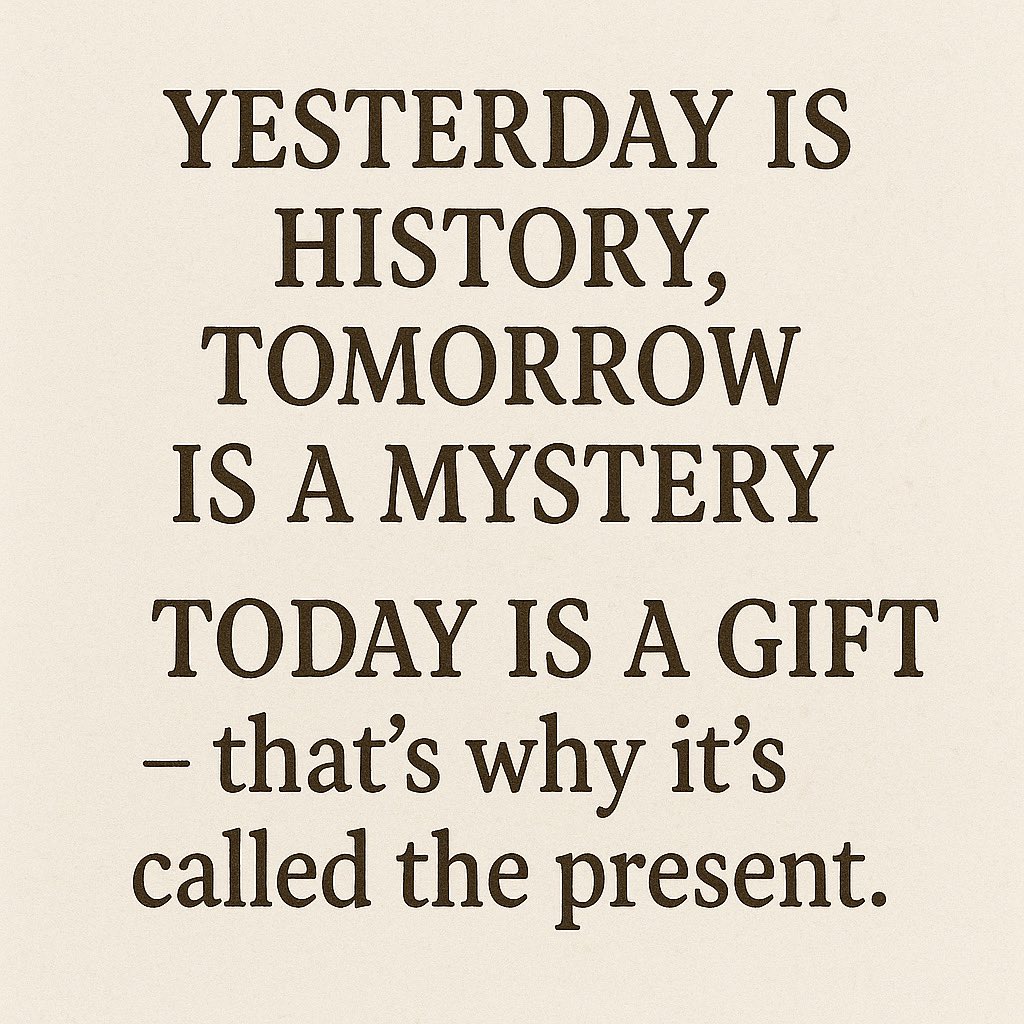 CoachEDixJr's tweet image. Impactful quote from THSCA25 at UTSA’s football practice “Yesterday is history, tomorrow is a mystery, today is a gift — that’s why it’s called the present” ……Win The Day #TreadOn
@UTSAFTBL 🙏🏿