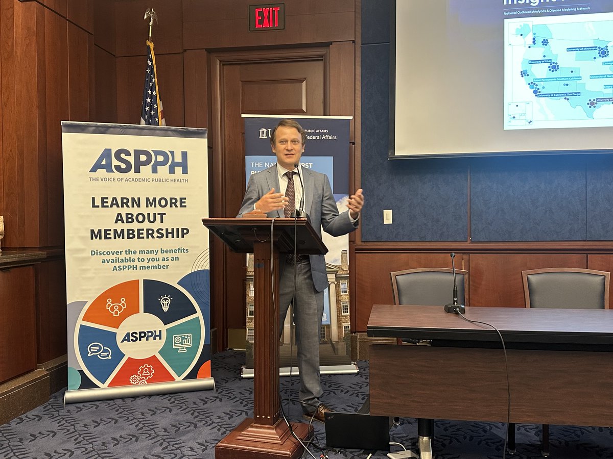 UNC_PAffairs's tweet image. On 7/15, we co-hosted a Congressional briefing with @ASPPHtweets & @CSTEnews on Insight Net, a CDC-funded network advancing infectious disease forecasting.
UNC leads as the national coordinating center, helping states use data to protect public health.
#PublicHealth #UNCResearch
