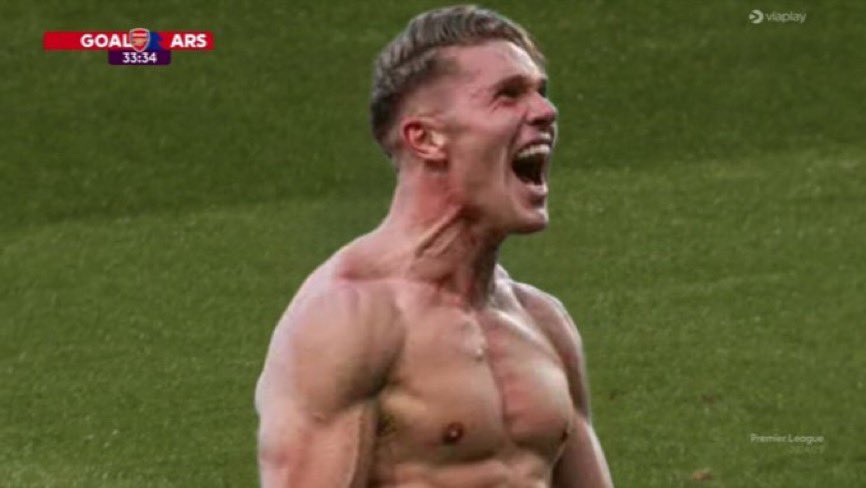 __SakaSZN's tweet image. 3-0 ARSENAL
VIKTOR GYÖKERES HAS SCORED A FIRST HALF HAT-TRICK VS MANCHESTER UNITED!!!