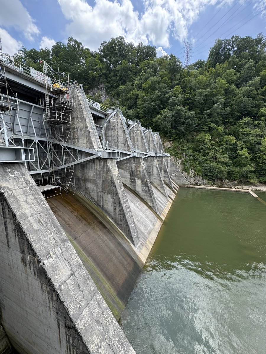 RepHarshbarger's tweet image. Yesterday, Team Harshbarger joined Senator @MarshaBlackburn and @SenatorHagerty’s state teams to tour @TVAnews Boone Dam and view the reconstruction of Unit 1 at Fort Patrick Henry Dam.
As a member of the House Energy & Commerce Committee, I understand the importance of…