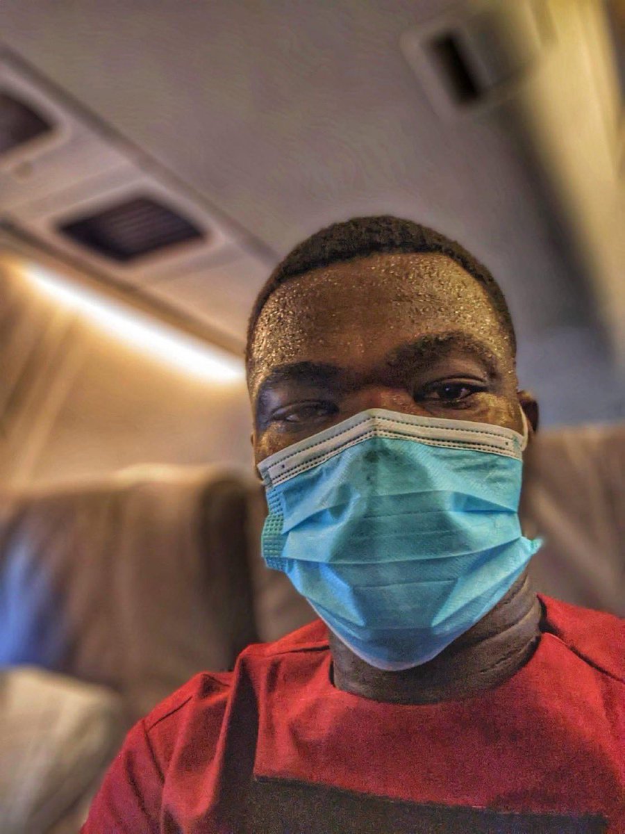 Tedricch's tweet image. My first time on a plane.😭😭😭