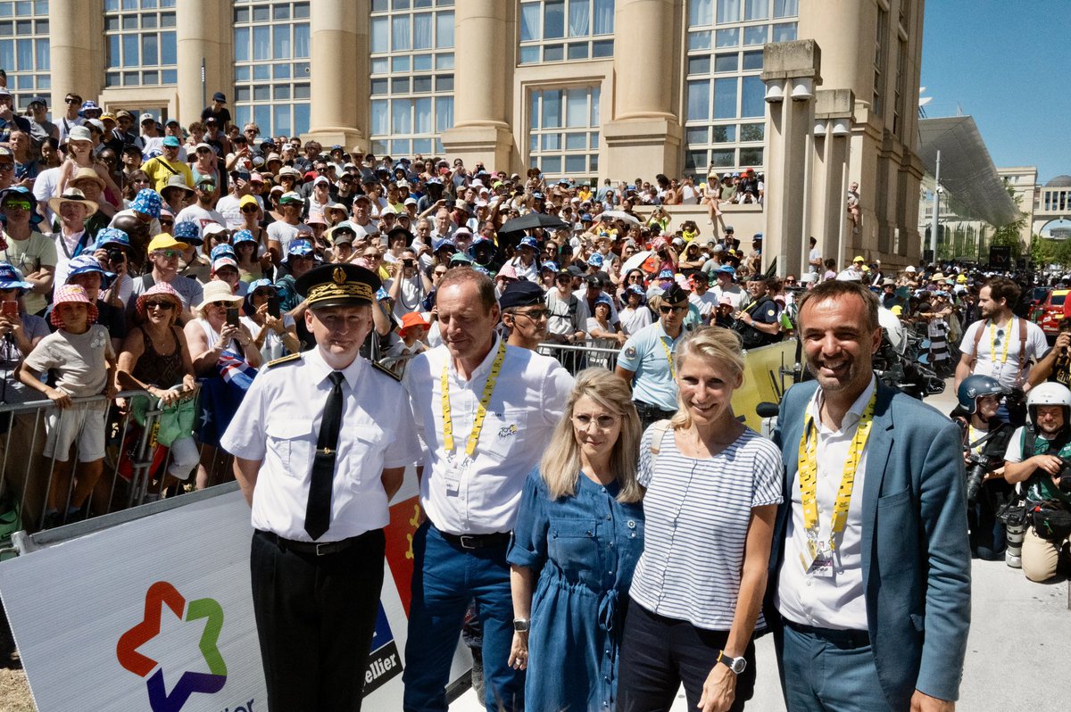 Prefet34's tweet image. 📸 Retour en images sur le départ à #Montpellier de la 16ème étape du #TDFF2025
En présence de @MarieBarsacq Ministre des sports, de la jeunesse et de la Vie associative et de @MIRALLESMP Ministre déléguée chargée de la Mémoire et des Anciens Combattants.
Merci à l’ensemble…