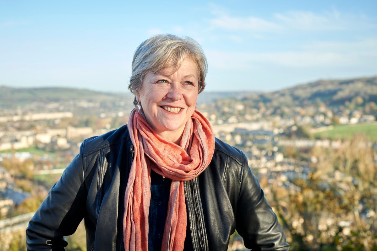 RadioBathDAB's tweet image. Robbie Dixon on Radio Bath Drivetime Tues, Weds, Thursday 5-7pm AND on Wednesday Afternoon 2-4pm, chatting to author, Gillian McAllister about her new book, FAMOUS LAST WORDS.