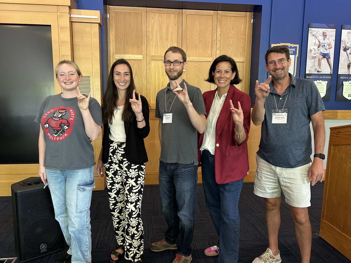 NC State showed up strong at the 1st Collegiate Sports Sustainability Conference at Duke! 🐺♻️

Students &amp; staff shared work on zero waste, team travel emissions &amp; more.

55 schools, 20 conferences, 1 goal: a more sustainable future in sports. sustainability.duke.edu/news/collegiat…

Learn more: