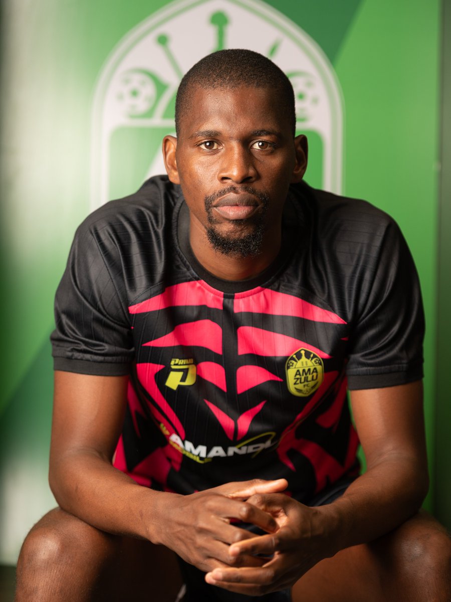 iDiskiTimes's tweet photo. 𝗖𝗢𝗣 𝗢𝗥 𝗗𝗥𝗢𝗣 

AmaZulu have unveiled their third kit for 2025/26.

Rate it out of 10! 

#SoftSide #HebeUsuthu https://t.co/ULUAlEdY1I