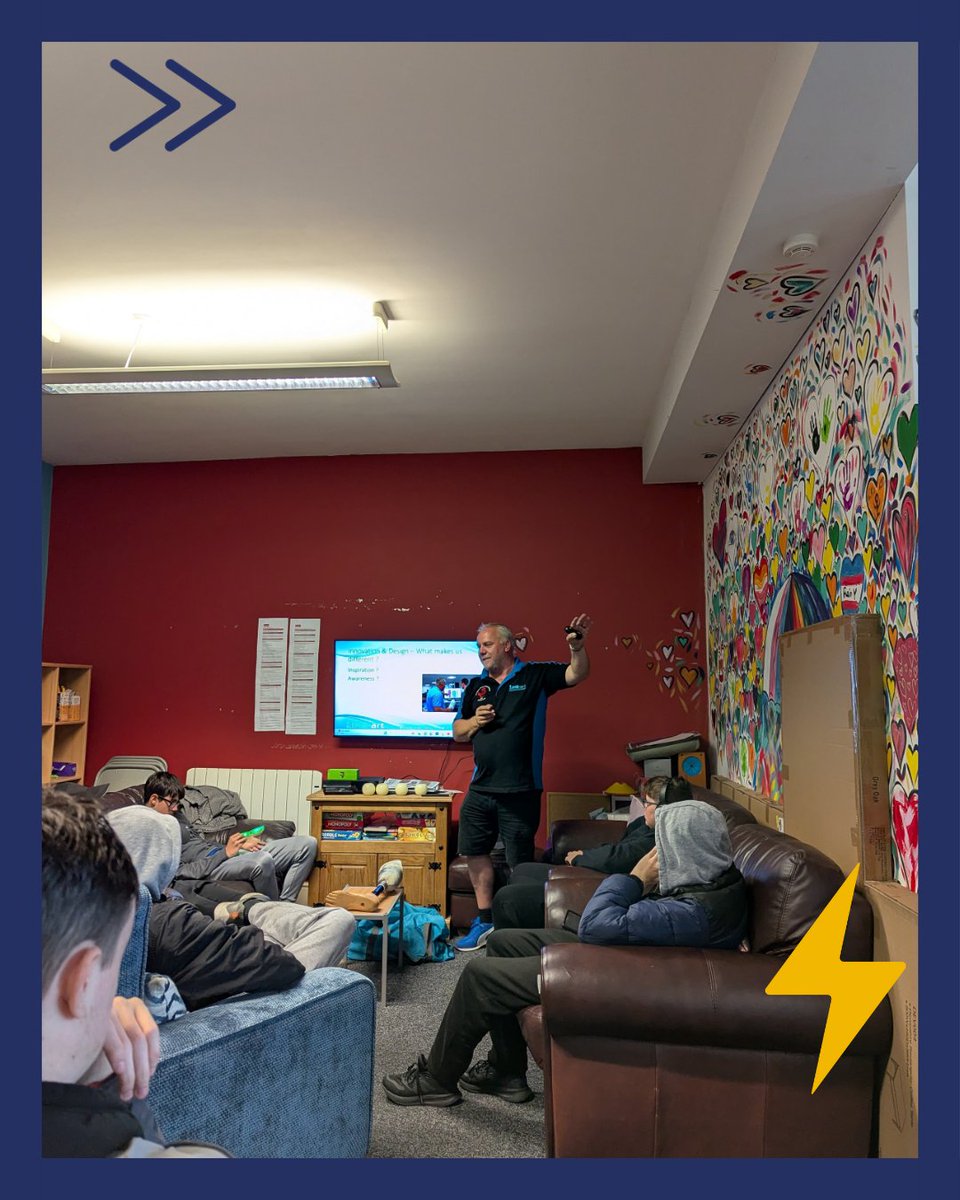 Syniadau Mawr Cymru (@syniadaumawrcym) on Twitter photo 💡 O feddylwyr beiddgar i arloeswyr tawel, roedd y cyfan yn ein gweithdy <a href="/Gisdacyf/">Gisda</a> ym Mlaenau Ffestiniog!
Roedd y syniadau a gafodd eu rhannu yr un mor unigryw â’r unigolion y tu ôl iddynt, ac rydym yn gyffrous i weld ble fydd eu teithiau busnes yn eu harwain 🚀 💡 O feddylwyr beiddgar i arloeswyr tawel, roedd y cyfan yn ein gweithdy <a href="/Gisdacyf/">Gisda</a> ym Mlaenau Ffestiniog!
Roedd y syniadau a gafodd eu rhannu yr un mor unigryw â’r unigolion y tu ôl iddynt, ac rydym yn gyffrous i weld ble fydd eu teithiau busnes yn eu harwain 🚀