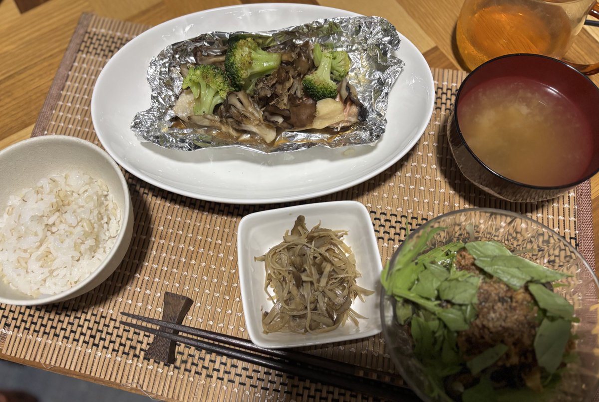 truffle117's tweet image. シャケのホイル焼きー。
#トリュフのごはん