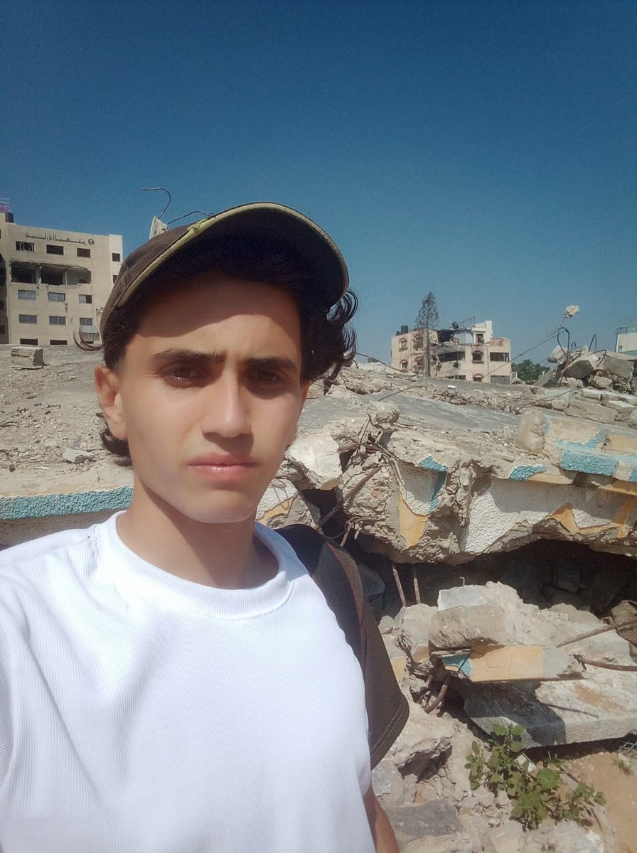 mohamd684083's tweet image. I don't know what to say, but the agony of getting food and water became very tiring, Support my family.😔
If you see this, PLEASE just comment with a dot .
gofund.me/a0ac7bdd